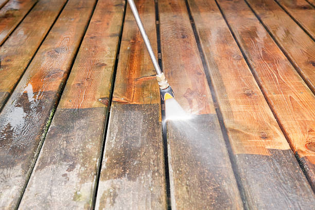 Best Deck Pressure Washing  in Lewisville, TX